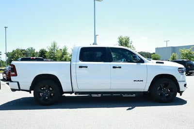 2024 RAM 1500 Big Horn Crew Cab 4x4 5'7' Box