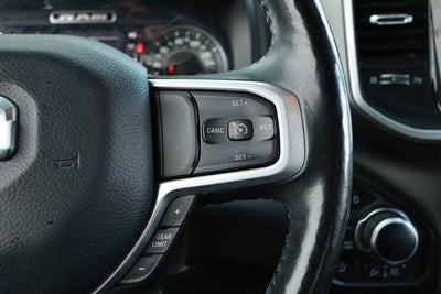 2020 RAM 1500 Big Horn Crew Cab 4x4 5'7' Box