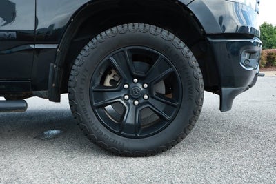 2020 RAM 1500 Big Horn Crew Cab 4x4 5'7' Box