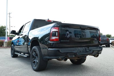 2020 RAM 1500 Big Horn Crew Cab 4x4 5'7' Box
