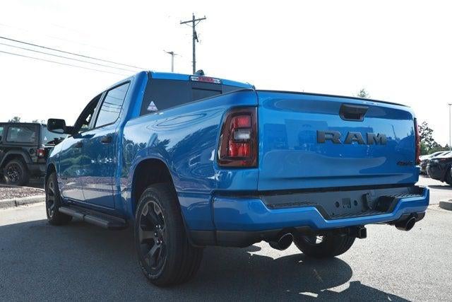 2026 RAM Ram 1500 RAM 1500 EXPRESS CREW CAB 4X4 5'7' BOX