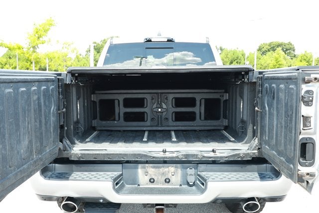 2022 RAM 1500 Limited Crew Cab 4x4 5'7' Box