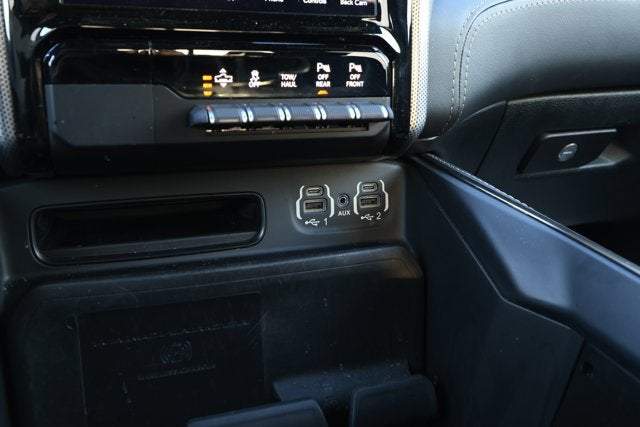 2020 RAM 1500 Limited Crew Cab 4x4 5'7' Box