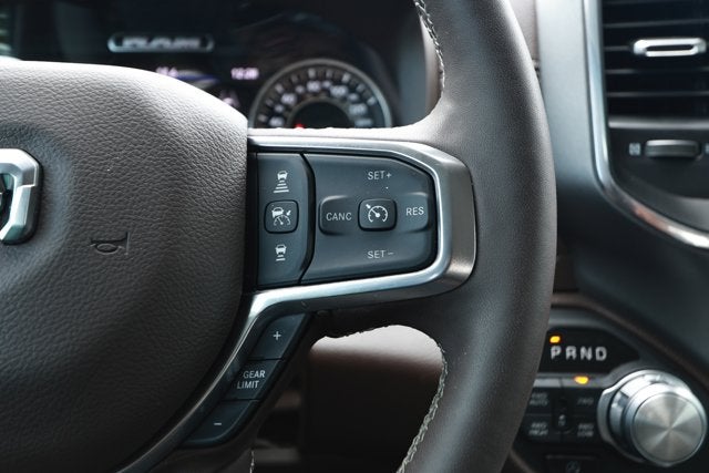 2025 RAM 1500 Laramie Crew Cab 4x4 5'7' Box