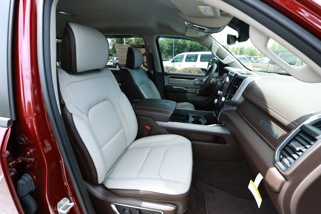 2025 RAM 1500 Laramie Crew Cab 4x4 5'7' Box