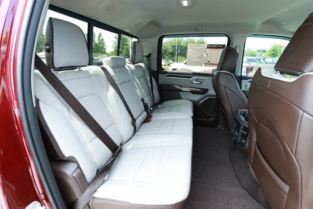 2025 RAM 1500 Laramie Crew Cab 4x4 5'7' Box
