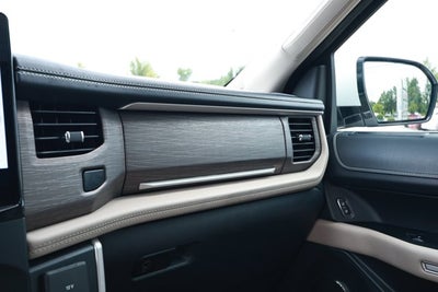 2024 Ford Expedition Limited MAX