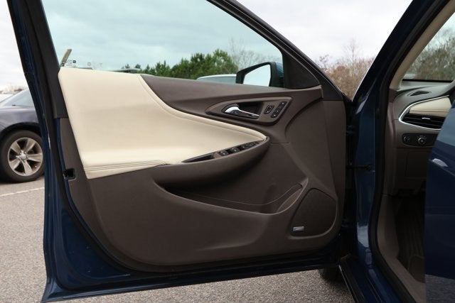 2024 Chevrolet Malibu FWD 2LT