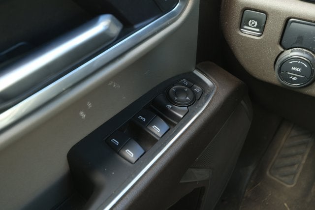 2025 Chevrolet Silverado 1500 2WD Crew Cab Short Bed LT