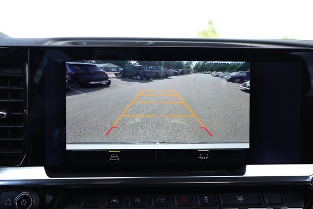 2025 Chevrolet Silverado 1500 2WD Crew Cab Short Bed LT