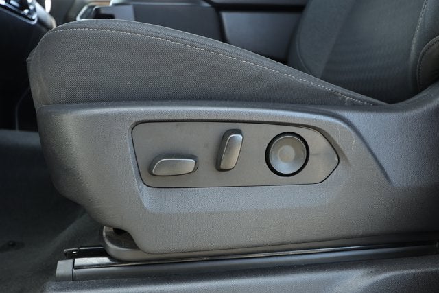 2025 Chevrolet Silverado 1500 2WD Crew Cab Short Bed LT