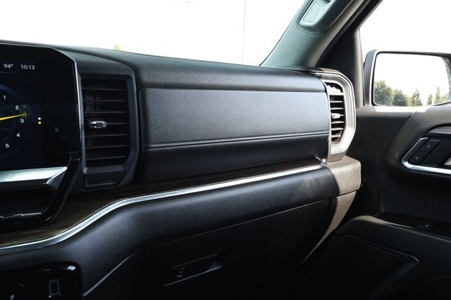 2025 Chevrolet Silverado 1500 2WD Crew Cab Short Bed LT