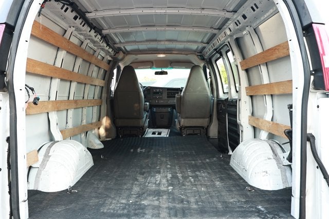 2021 Chevrolet Express Cargo RWD 2500 Regular Wheelbase WT