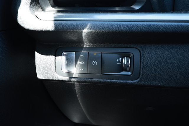 2024 Chevrolet Traverse FWD LT