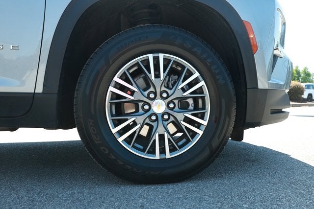 2024 Chevrolet Traverse FWD LT