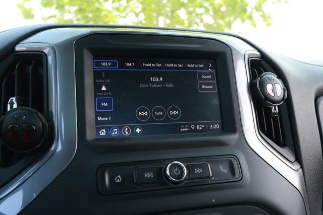 2024 GMC Sierra 1500 2WD Crew Cab Short Box Pro