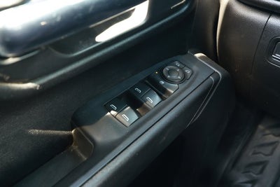 2024 GMC Sierra 1500 2WD Crew Cab Short Box Pro