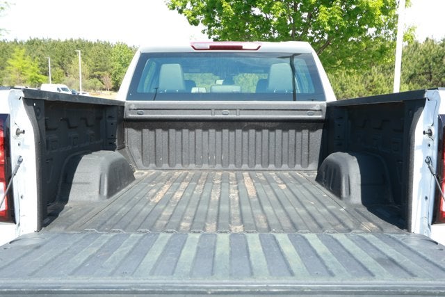 2024 GMC Sierra 1500 2WD Crew Cab Short Box Pro