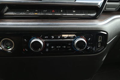 2024 GMC Sierra 1500 2WD Crew Cab Short Box SLT