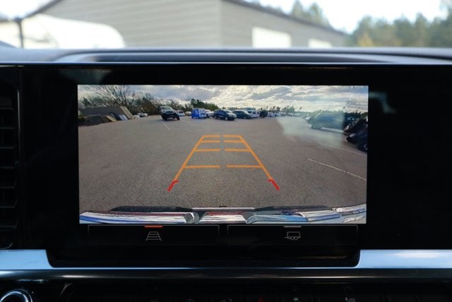 2025 GMC Sierra 1500 2WD Crew Cab Short Box SLT