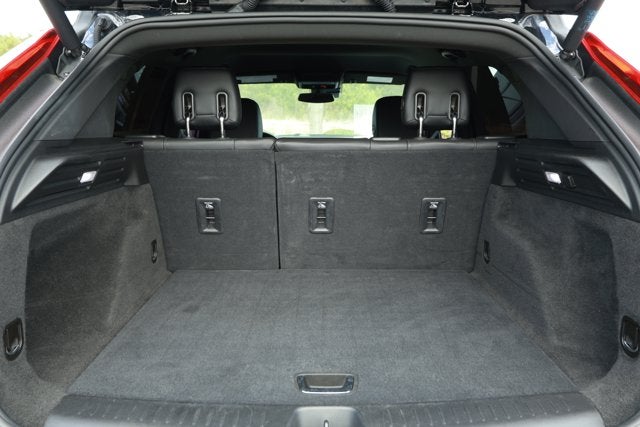 2022 Cadillac XT4 FWD Luxury