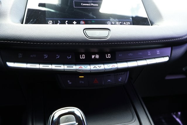 2022 Cadillac XT4 FWD Luxury