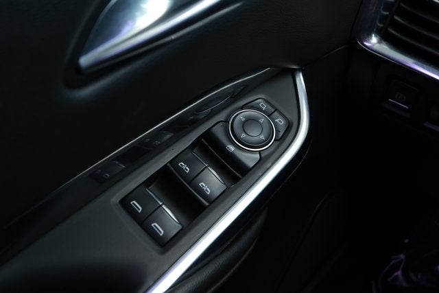 2022 Cadillac XT4 FWD Luxury