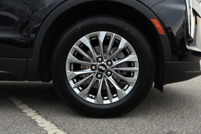 2024 Cadillac XT4 FWD Premium Luxury