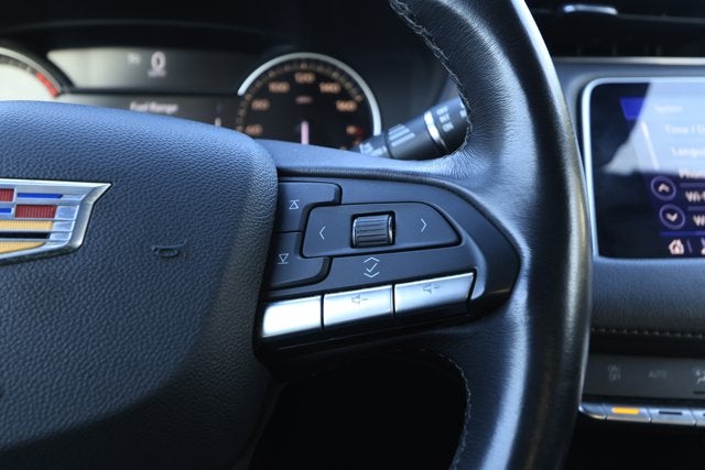 2023 Cadillac XT4 FWD Premium Luxury