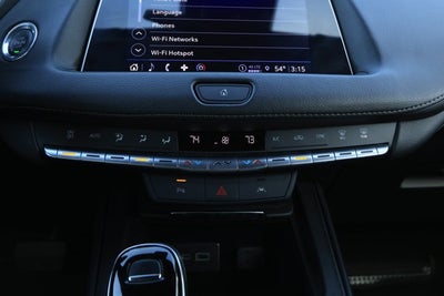 2023 Cadillac XT4 FWD Premium Luxury