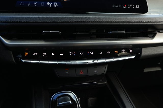 2024 Cadillac XT4 AWD Premium Luxury