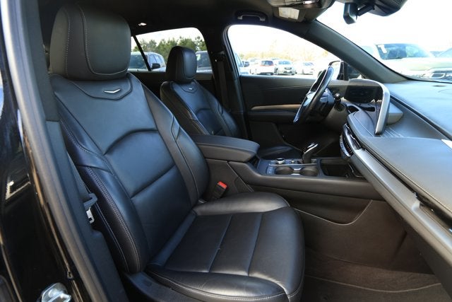 2024 Cadillac XT4 AWD Premium Luxury