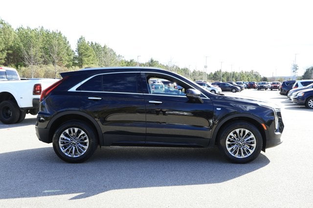 2024 Cadillac XT4 AWD Premium Luxury