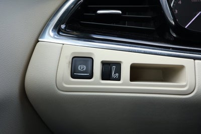 2022 Cadillac XT6 FWD Premium Luxury