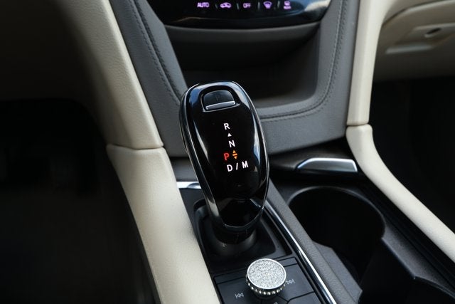 2022 Cadillac XT6 FWD Premium Luxury