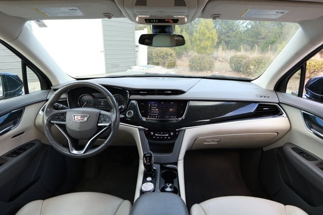 2022 Cadillac XT6 FWD Premium Luxury