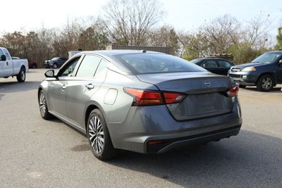 2023 Nissan Altima SV FWD