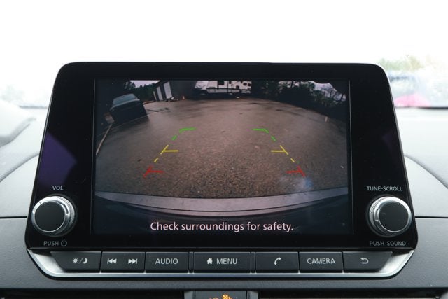 2024 Nissan Altima SV FWD