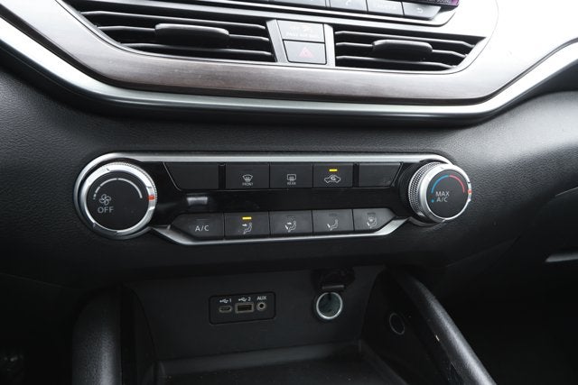 2024 Nissan Altima SV FWD