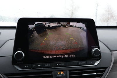 2024 Nissan Altima SV FWD