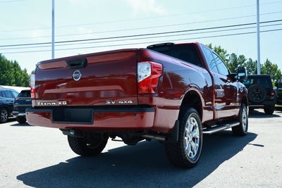 2018 Nissan TITAN XD SV Gas