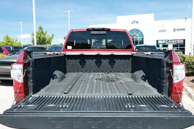2018 Nissan TITAN XD SV Gas