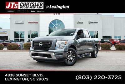 2024 Nissan TITAN Crew Cab SV 4x2