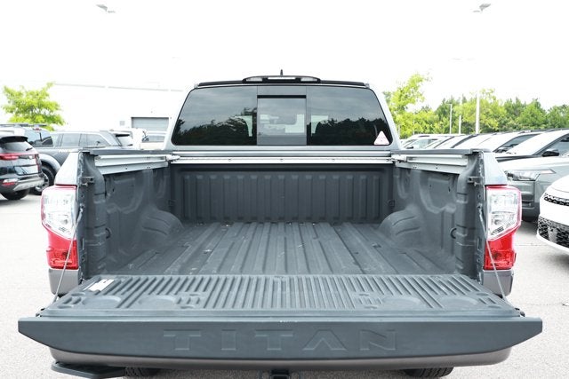 2024 Nissan TITAN Crew Cab SV 4x2