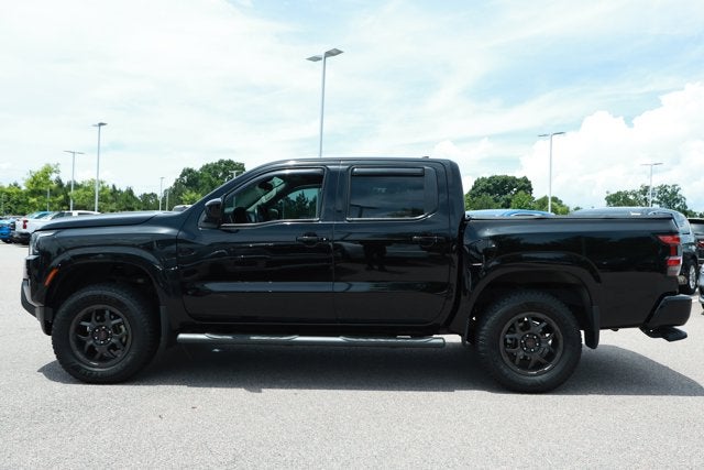 2022 Nissan Frontier Crew Cab SV 4x4