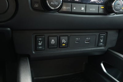 2023 Nissan Frontier Crew Cab Long Bed SV 4x2