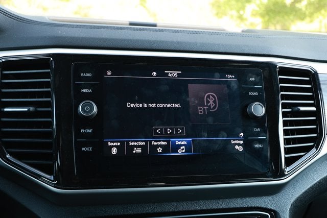 2023 Volkswagen Atlas Cross Sport 2.0T SE w/Technology