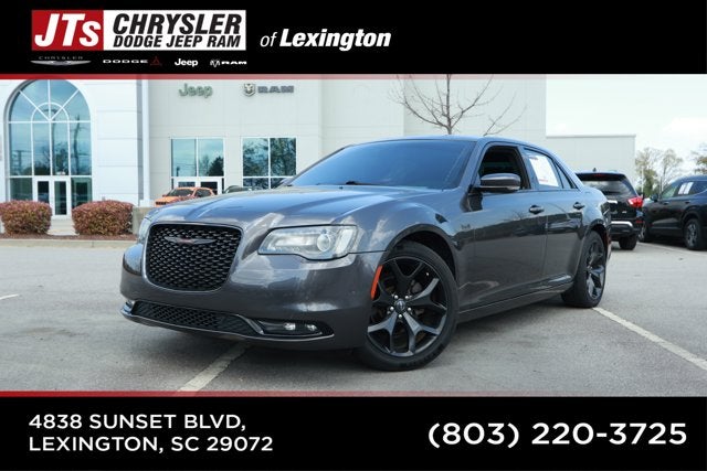 2021 Chrysler 300