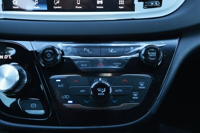 2026 Chrysler Voyager VOYAGER LX