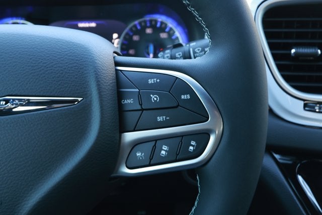 2026 Chrysler Voyager VOYAGER LX